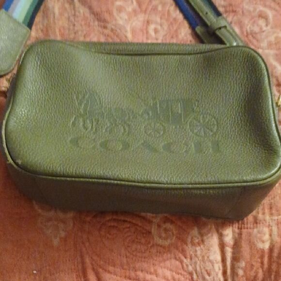 Green Leather Crossbody Bag - Picture 2 of 8
